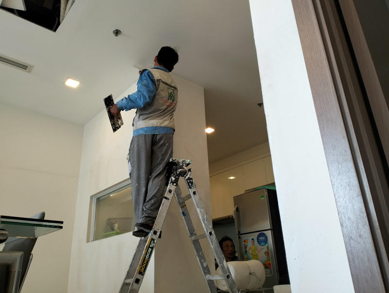 Thợ Sơn Nhà Chuyên Nghiệp Tại Quận 1 - Dịch Vụ Sơn Nhà Đảm Bảo Chất Lượng 1 tho son lai nha cu